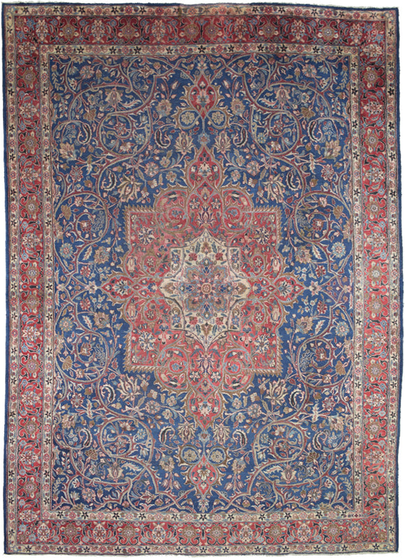 PERSIAN RUG IN RICH BLUE